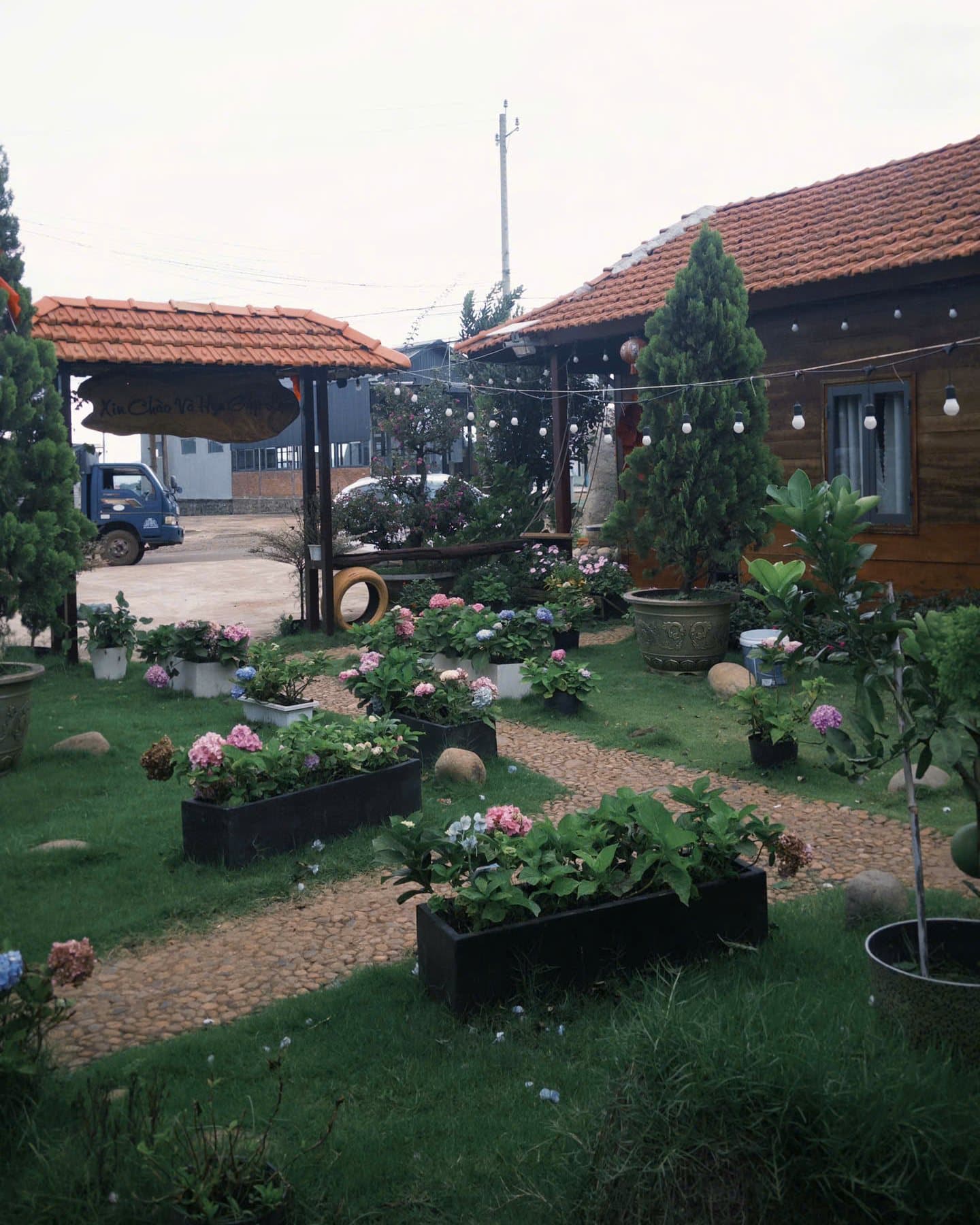 Khu vườn và nhà gỗ tại Bồng Lai Farm