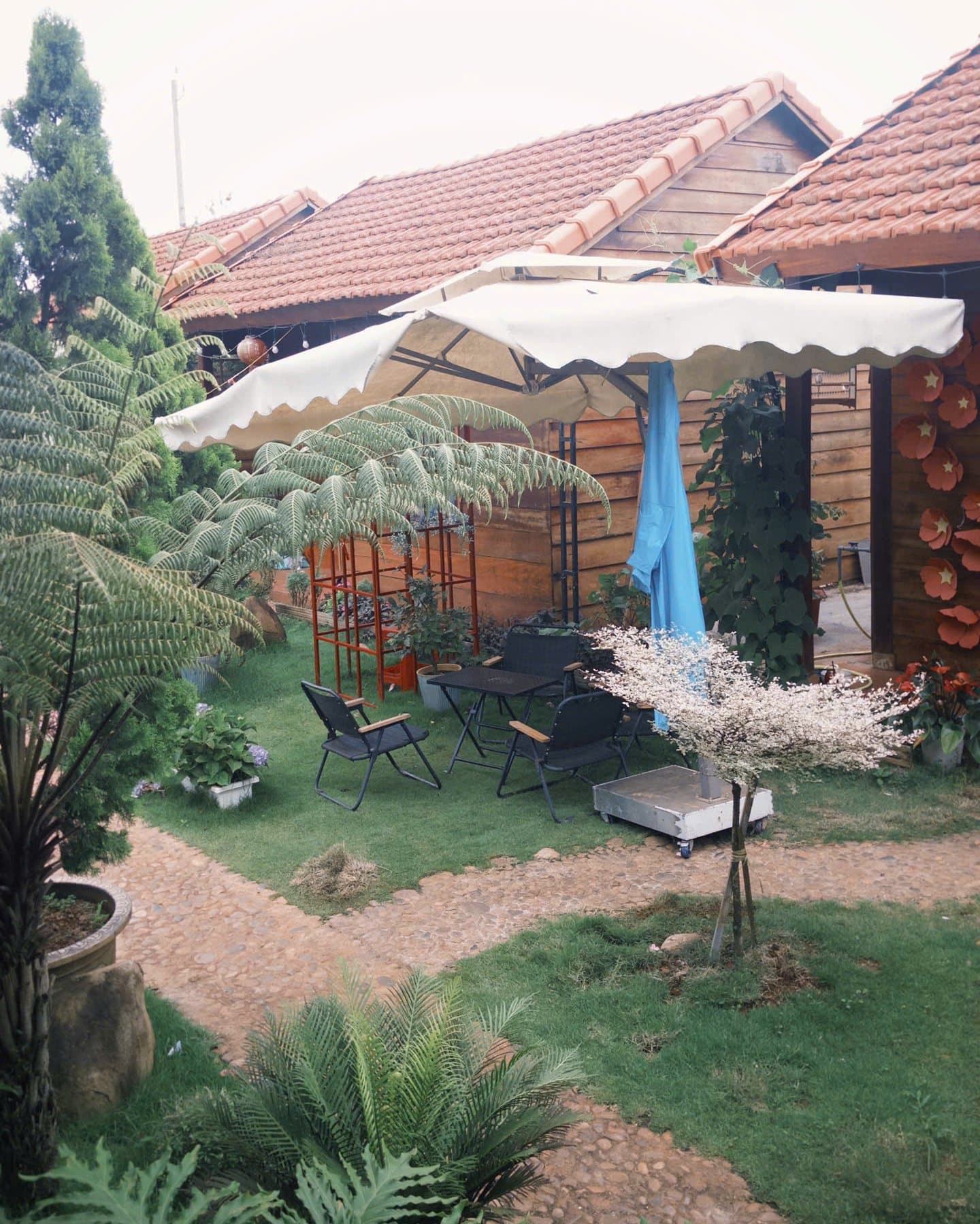 Không gian nghỉ giữa vườn tại Bồng Lai Farm